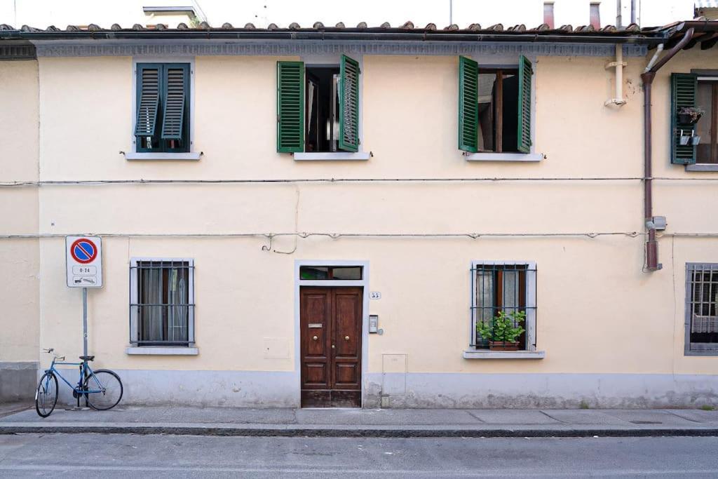 55 * Florencia